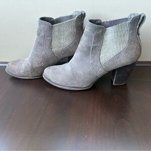 Gray Suede Chelsea Ankle Boots - Women's Stylish Block Heel